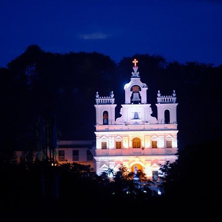 Treehouse Neptune Panaji Exterior foto