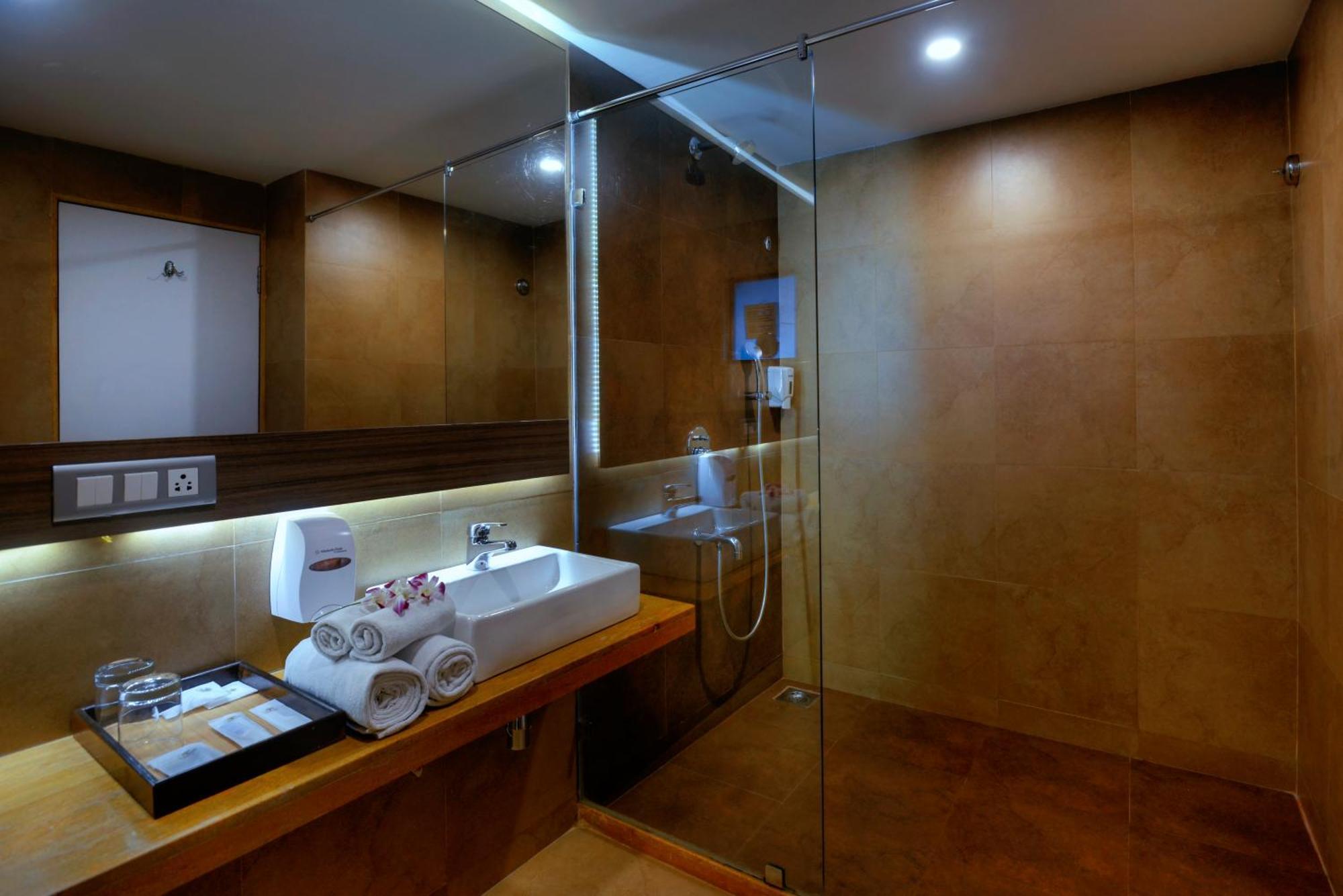 Treehouse Neptune Panaji Exterior foto