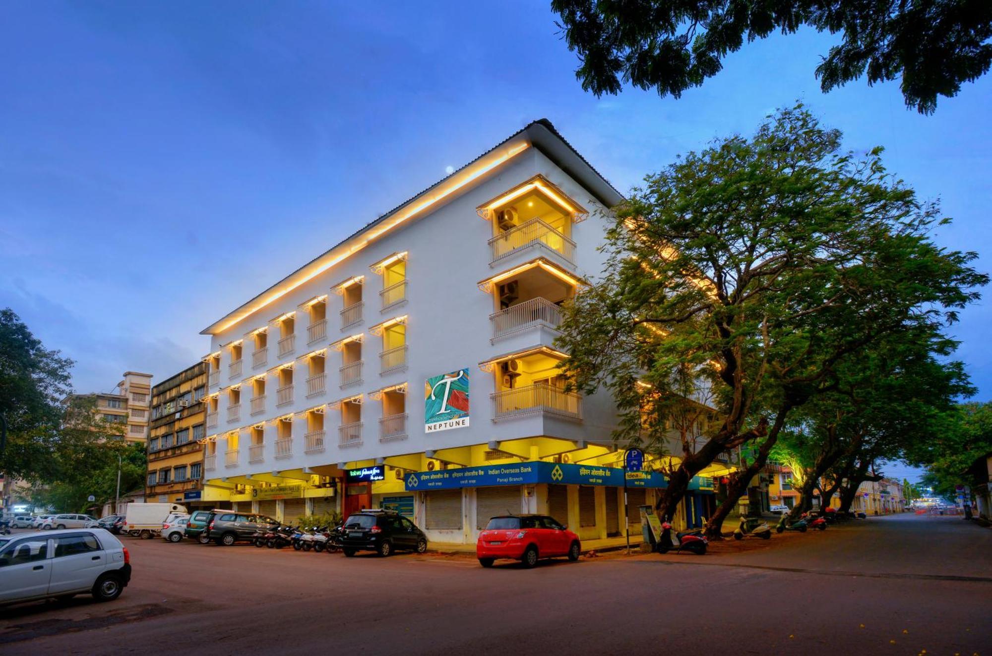 Treehouse Neptune Panaji Exterior foto
