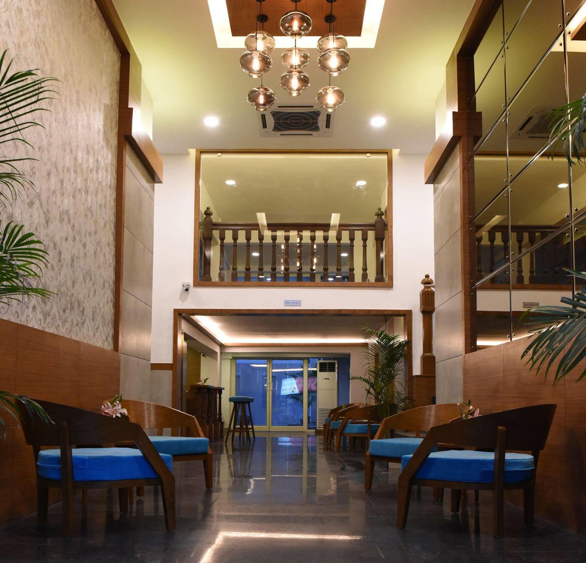 Treehouse Neptune Panaji Exterior foto